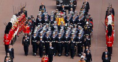 NHS heroes join the Queen's funeral procession - www.manchestereveningnews.co.uk - Scotland - Ireland - city Westminster