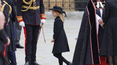 Princess Charlotte Wore a Poignant Brooch to Queen Elizabeth's Funeral - www.glamour.com - Britain - county Hall - Charlotte - George - city York - county Prince Edward