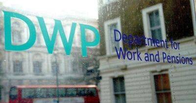 DWP issues new payment advice to people due State Pension or benefits in days after bank holiday - www.dailyrecord.co.uk - Britain - Scotland