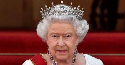 Who Will Inherit Queen Elizabeth II’s Jewelry After Her Death? - www.usmagazine.com