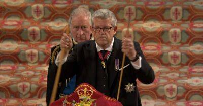 Heartbreaking moment Lord Chamberlain breaks his wand over coffin to signal end of reign - www.ok.co.uk - city Westminster - county Imperial