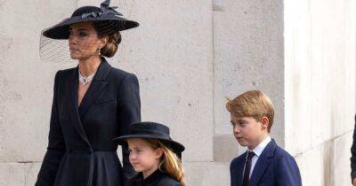 Princess Kate Reminds Prince George and Princess Charlotte to Curtsy After Queen Elizabeth II’s Funeral: Watch - www.usmagazine.com - Charlotte - city Charlotte