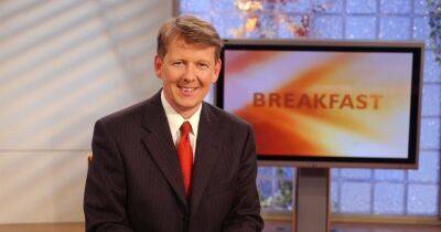 Bill Turnbull's prostate cancer symptoms he missed eight months before diagnosis - www.ok.co.uk - Britain