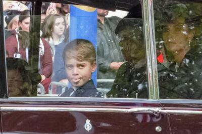 Prince George sticks out tongue to crowd at Queen Elizabeth’s funeral - nypost.com - Britain