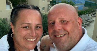 Mum with terminal cancer has holiday 'ruined' after long flight delay - putting her at risk of infection - www.manchestereveningnews.co.uk - Britain - Manchester