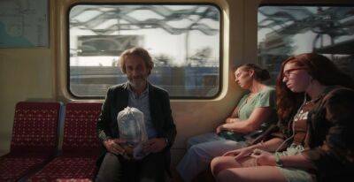 Alejandro G. Iñárritu’s Netflix Oscar Contender ‘Bardo’ Is Now 22 Minutes Shorter After Divisive Festival Run — Watch Trailer - variety.com - Mexico - city Venice