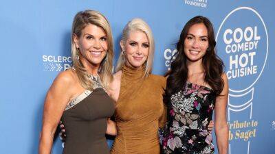 Lori Loughlin Poses With Bob Saget's Widow Kelly Rizzo and John Stamos' Wife Caitlin McHugh at Tribute Event - www.etonline.com - Florida - county Carlton