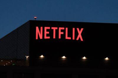 Netflix Chief Accounting Officer Ken Barker Resigns After 3 Months In Role; CFO Spencer Newman To Assume Duties During Replacement Search - deadline.com