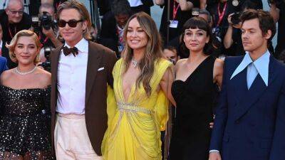 'Don't Worry Darling': Untangling the Drama Around Olivia Wilde, Florence Pugh, Harry Styles and Chris Pine - www.etonline.com