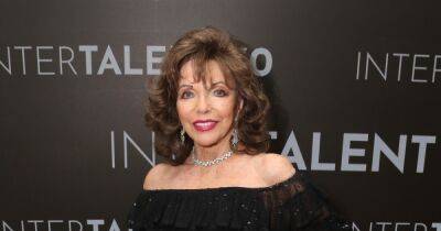 Joan Collins hated her changing body as teen, wanted to be a boy - www.wonderwall.com - France