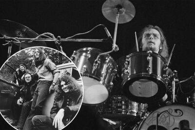 Doobie Brothers founding member, drummer John Hartman dead at 72 - nypost.com - Japan
