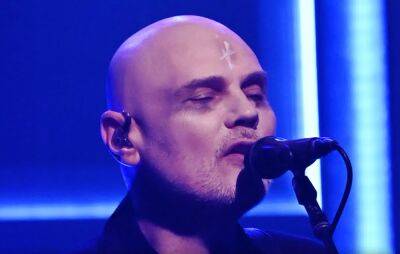 Watch Smashing Pumpkins bring ‘Beguiled’ to ‘Fallon’ - www.nme.com - Chicago - Switzerland