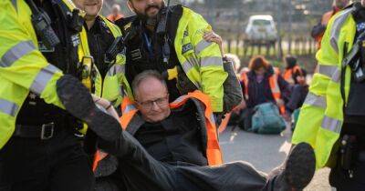 Former Rochdale vicar jailed after taking part in blockade of oil terminal - www.manchestereveningnews.co.uk - Britain - London - Birmingham