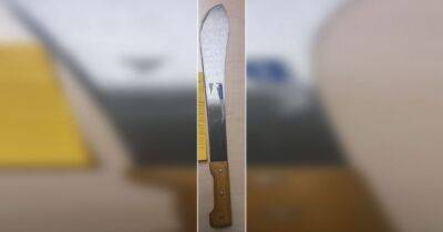 Man arrested for carrying this HUGE knife in the street - www.manchestereveningnews.co.uk - county Oldham