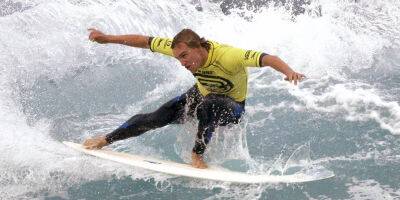 Pro Surfer Chris Davidson Dies After Bar Fight in Sydney - www.justjared.com - Australia