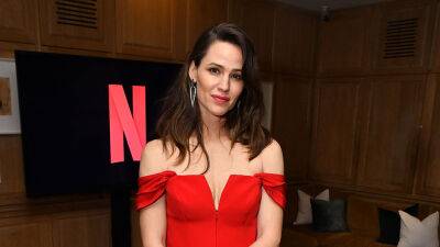 Jennifer Garner’s Business Has Grown by Almost $100M in a Year—Here’s Her Net Worth Now - stylecaster.com - Hollywood