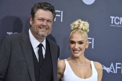 Gwen Stefani Admits She Used To Think Blake Shelton’s Accent Was Fake - etcanada.com