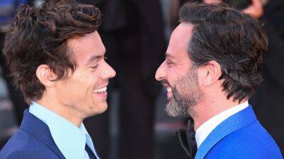 Nick Kroll Jokes He Told Harry Styles to Spit on Chris Pine to Build 'Don't Worry Darling' Buzz - www.etonline.com