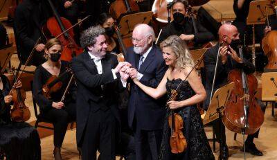 L.A. Phil Gala Salutes John Williams’ 90th Birthday With Concerto Premiere and Rousing Performance of His Film Hits - variety.com - Los Angeles - Los Angeles - Chad - Indiana - city Inglewood