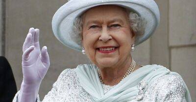 Queen's nickname for diamond brooch worth over £50 million and who owns it now - www.ok.co.uk