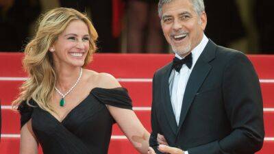 Julia Roberts Says George Clooney Saved Her From 'Complete Loneliness' While Filming 'Ticket to Paradise' - www.etonline.com - Australia - county Hamilton