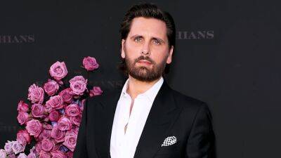 Scott Disick Celebrates Labor Day Weekend With His Kids and North West on a Boat - www.etonline.com