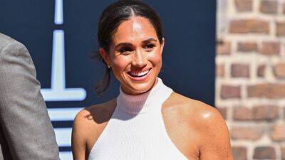 Meghan Markle labels herself an 'ugly duckling' in high school: 'I was the smart one, not the pretty one' - www.foxnews.com - France