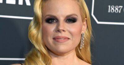 Megan Hilty's pregnant sister, brother in law and their child die in plane crash - www.ok.co.uk - Washington - Beyond