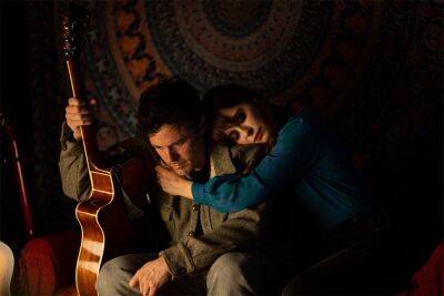 Venice Review: Casey Affleck In ‘Dreamin’ Wild’ - deadline.com - New York - Seattle - state Washington