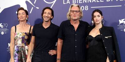 Ana de Armas & Adrien Brody Join 'Blonde' Cast At Venice Photo Call - www.justjared.com