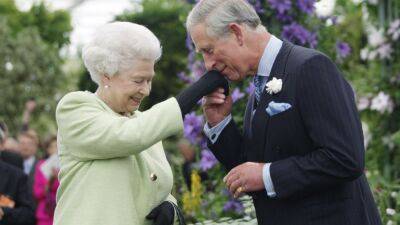 King Charles III Speaks Out on Queen Elizabeth II's Death: 'My Beloved Mother' - www.etonline.com - Britain - Scotland - county Buckingham - county King And Queen - city York - county Prince Edward - city Elizabeth