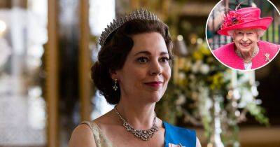 ‘The Crown’ Will Pause Season 6 Production ‘Out of Respect’ for Queen Elizabeth II’s Death - www.usmagazine.com - county King And Queen
