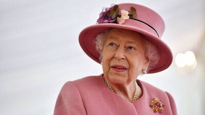 The Queen Died ‘Peacefully’ at Her Home—Here’s Who Was With Her When She Passed - stylecaster.com - Britain - Denmark - Greece - county King George - county Prince Edward