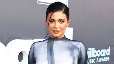 Kylie Jenner Drops a Hint About 7-Month-Old Son's Name - www.etonline.com