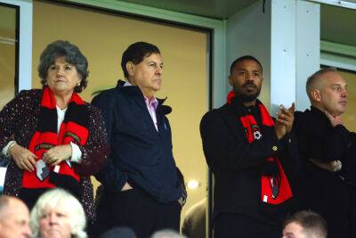 Michael B. Jordan Takes In First Game As Part Of New Ownership Group For English Soccer Club AFC Bournemouth - deadline.com - Britain - Las Vegas - Jordan