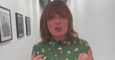Lorraine Kelly says second hand is 'way forward' as she dons charity shop dress on ITV show - www.dailyrecord.co.uk - Scotland
