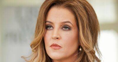 Lisa Marie Presley Suffers Cardiac Arrest, Rushed to Hospital: Reports - www.usmagazine.com - California - county Butler - Los Angeles - Tennessee