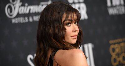 Sarah Hyland Wore This Nude Plumping Gloss for Her Critics’ Choice Awards Look - www.usmagazine.com - Los Angeles - Berlin