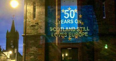 Kirkcudbright residents bring in 2023 with special European message - www.dailyrecord.co.uk - Britain - Scotland - Eu