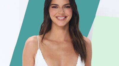 Kendall Jenner Poked Fun at Her Cucumber Chopping Moment in a New Ad, and the Internet's Loving It - www.glamour.com - Australia - county Kendall