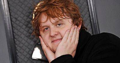 Lewis Capaldi responds to fan after being mistaken for Susan Boyle - www.dailyrecord.co.uk - Scotland - Germany - county Boyle