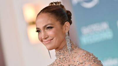 Jennifer Lopez Shows Us How to Do the Lip Gloss Nails Trend - www.glamour.com