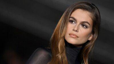 Kaia Gerber Doesn't Think Nepotism Is as Prevalent in Hollywood as People Assume - www.glamour.com - Hollywood