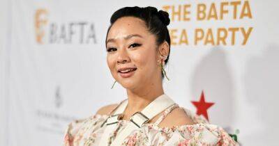 Stephanie Hsu: 5 Things to Know About the ‘Everything Everywhere All at Once’ Oscar Nominee - www.usmagazine.com - Los Angeles - California - county Queens