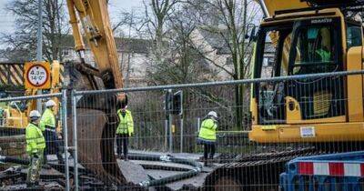 Major repair works to fix Milngavie roads after huge burst pipe could take two weeks - www.dailyrecord.co.uk - Scotland