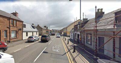 Girl, 14, rushed to hospital after being hit by vehicle on Ayrshire road - www.dailyrecord.co.uk - Scotland
