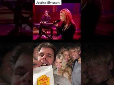 Jessica Simpson's Best Live Performance Ever? - perezhilton.com