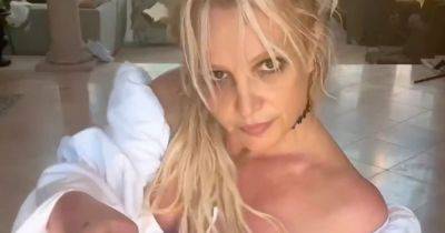 Britney Spears calls welfare checks a 'joke' after video dancing with knives - www.ok.co.uk - California - county Ventura