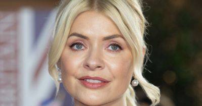 Holly Willoughby in 'bad way' after This Morning shock that left producers 'gobsmacked' - www.ok.co.uk - Britain