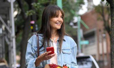 Katie Holmes nurtures her artistic soul as she embarks on an art supplies adventure in NYC - us.hola.com - New York
